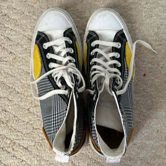 converse - Picture 4 of 7